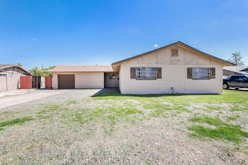 5353 N 61st Ave Glendale, AZ 85301